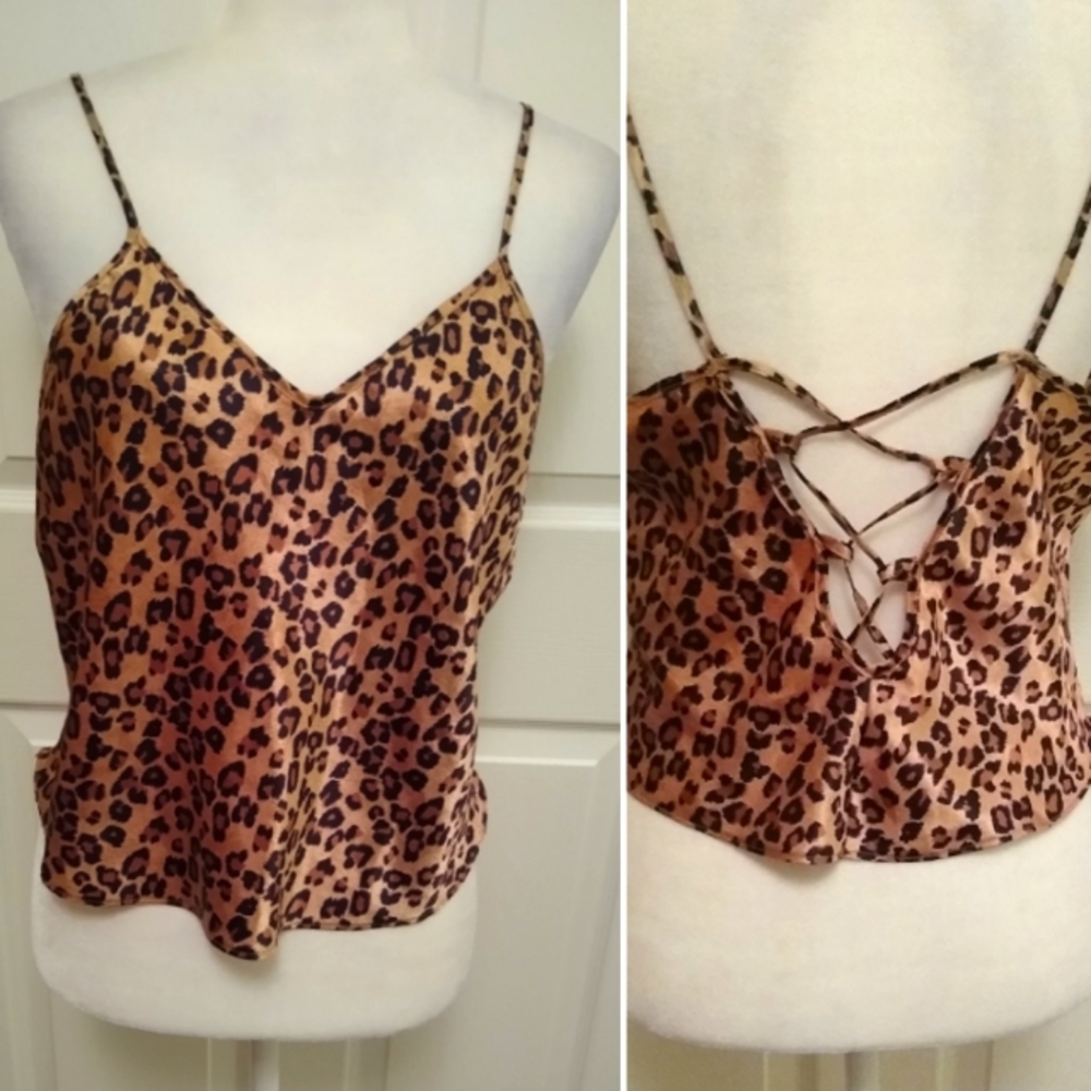 Leopard print nightie - Picture 1 of 6